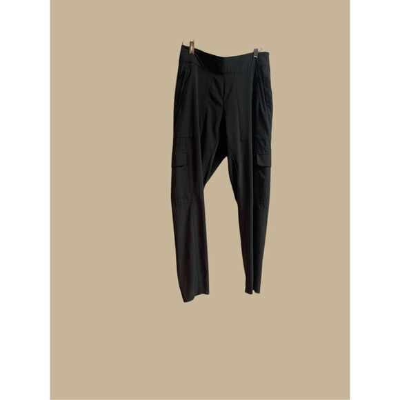 Athleta Womens Black Chelsea Lined Cargo Pants Size 6 - Picture 1 of 8